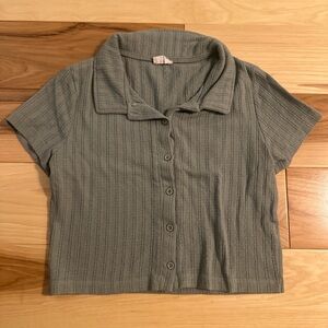collared soft button up tee